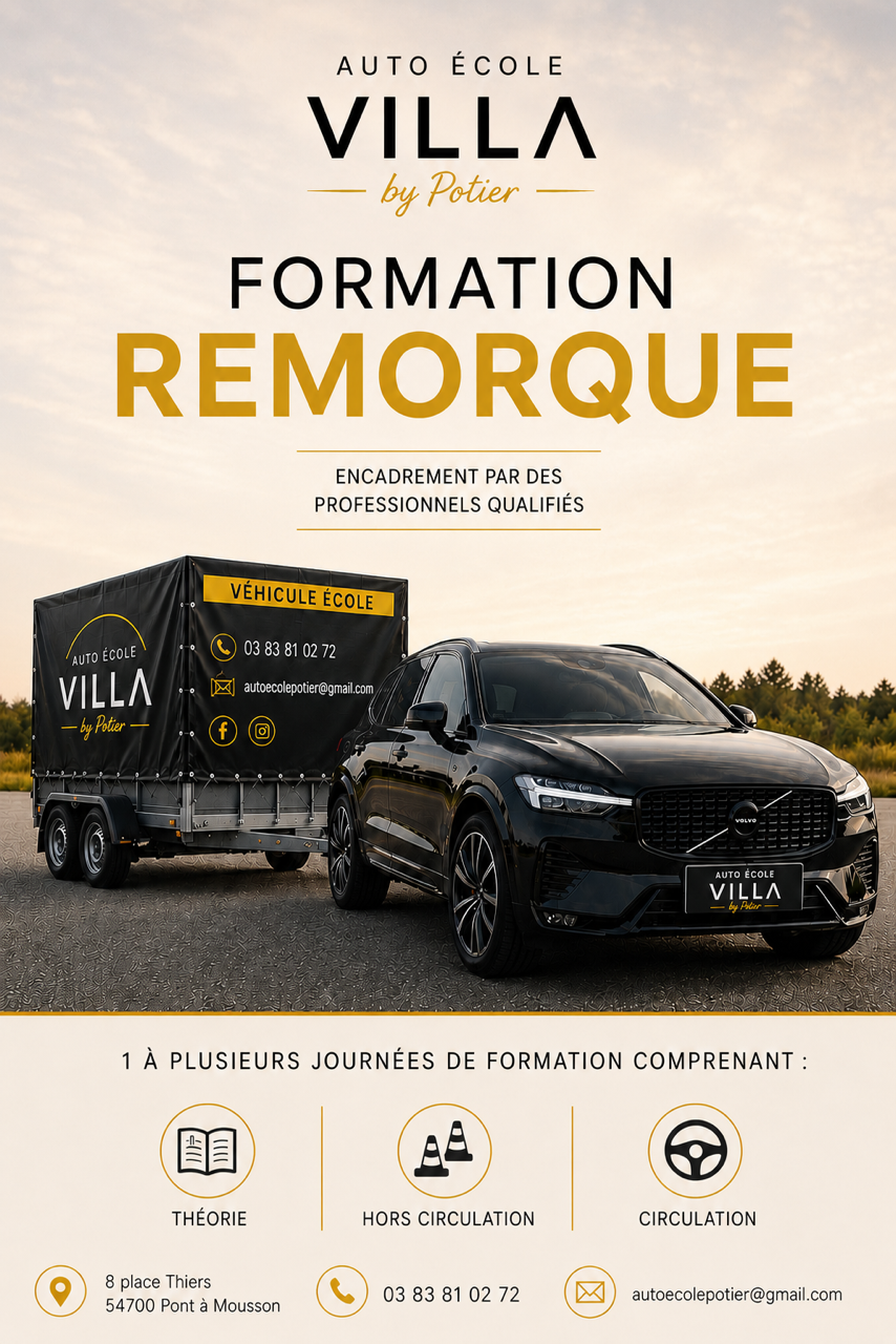 Bureau de l'auto-école : bureau avec ordinateur portable, panneaux de signalisation sur un mur rouge, armoires de rangement.