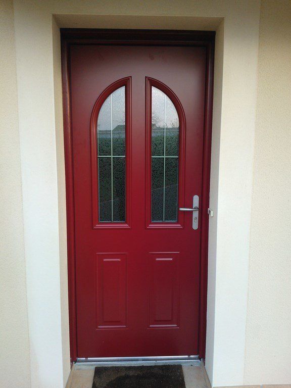 Porte rouge