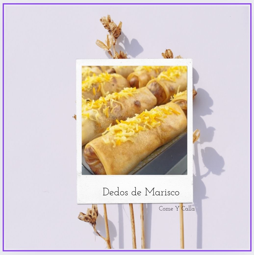 Una imagen de una bandeja de comida con las palabras 