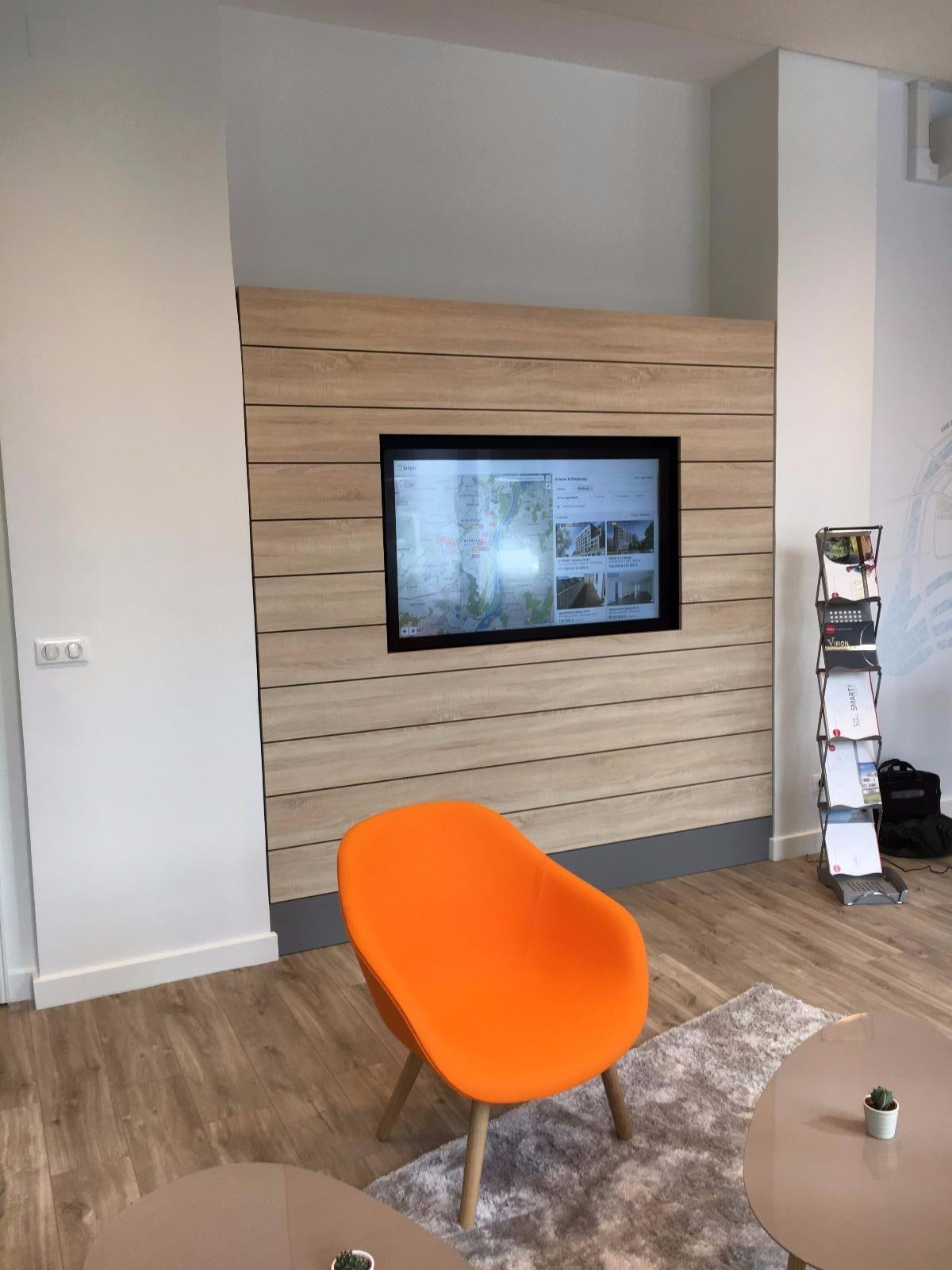 Meuble TV - Intégration écran tactile