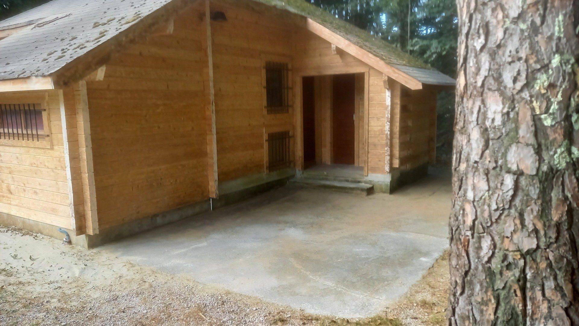 Façade chalet après