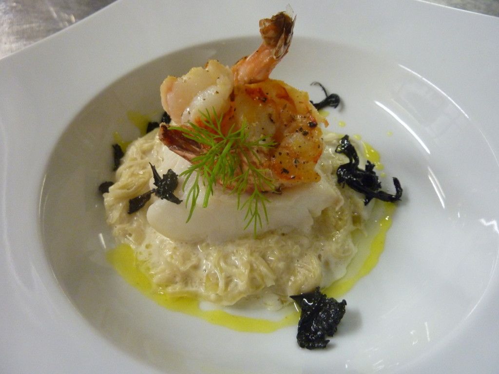 Steinbutt auf jungem Kraut mit Gamba