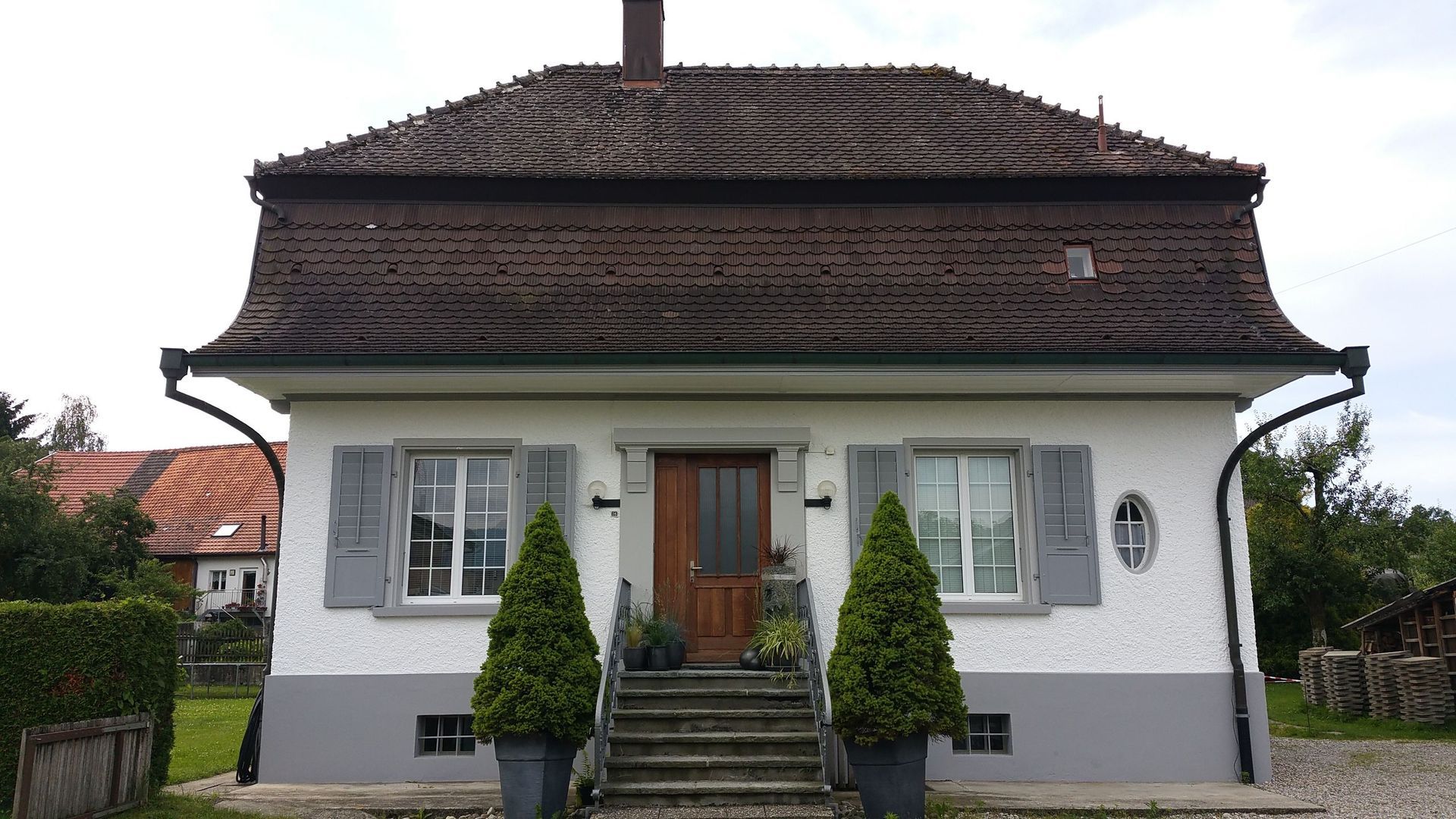 Malerarbeiten Aussen - {company_name]