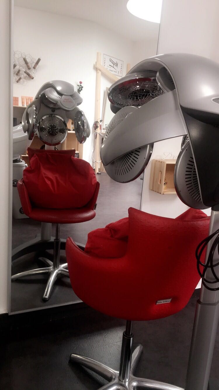 Salon Mikela Casting Coiffure