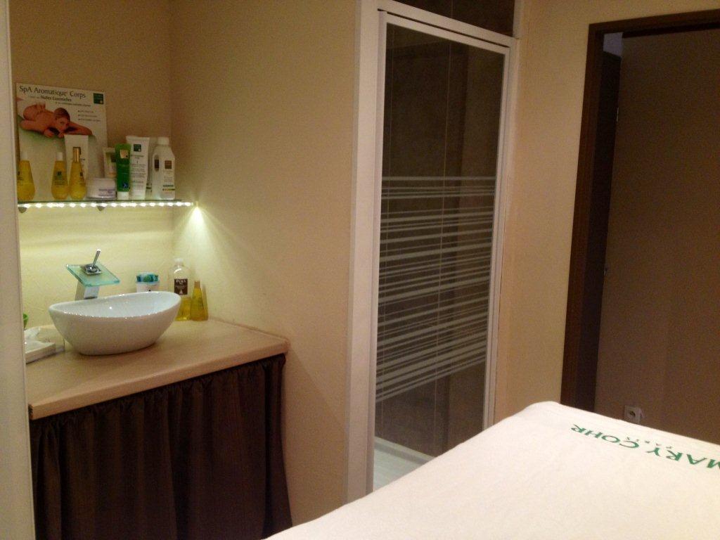 Cabine soin du corps