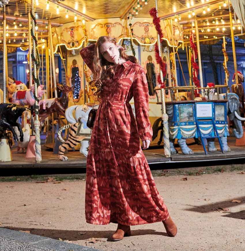 Robe maxi à motifs zèbres rouges