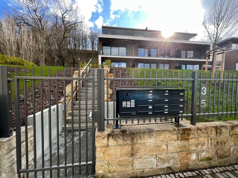 Gartentürchen mit Briefkastenanlage von ZIG Metallbau Ziegan