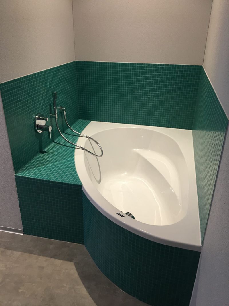 Häfliger Plattenbeläge AG