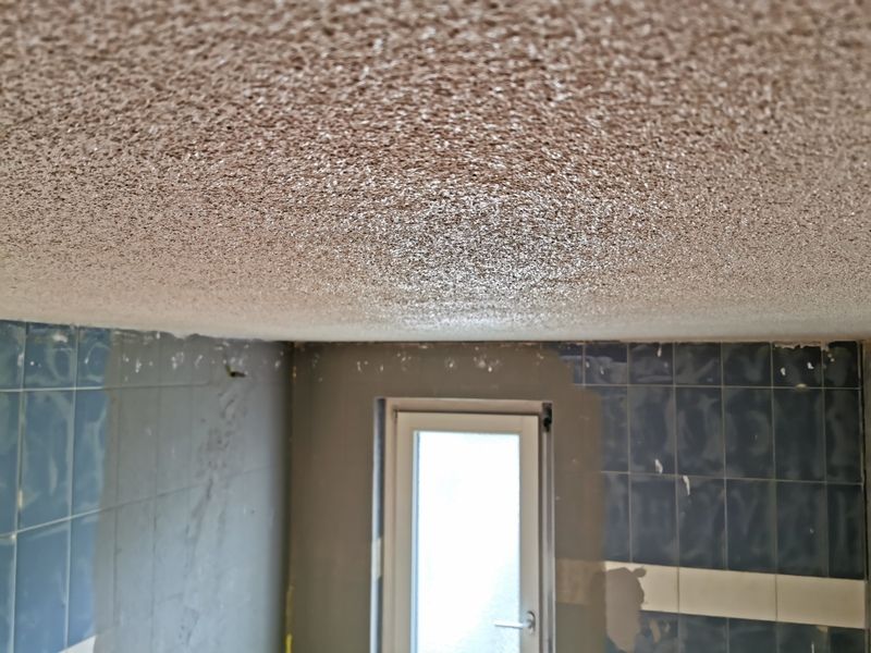 Häfliger Plattenbeläge AG