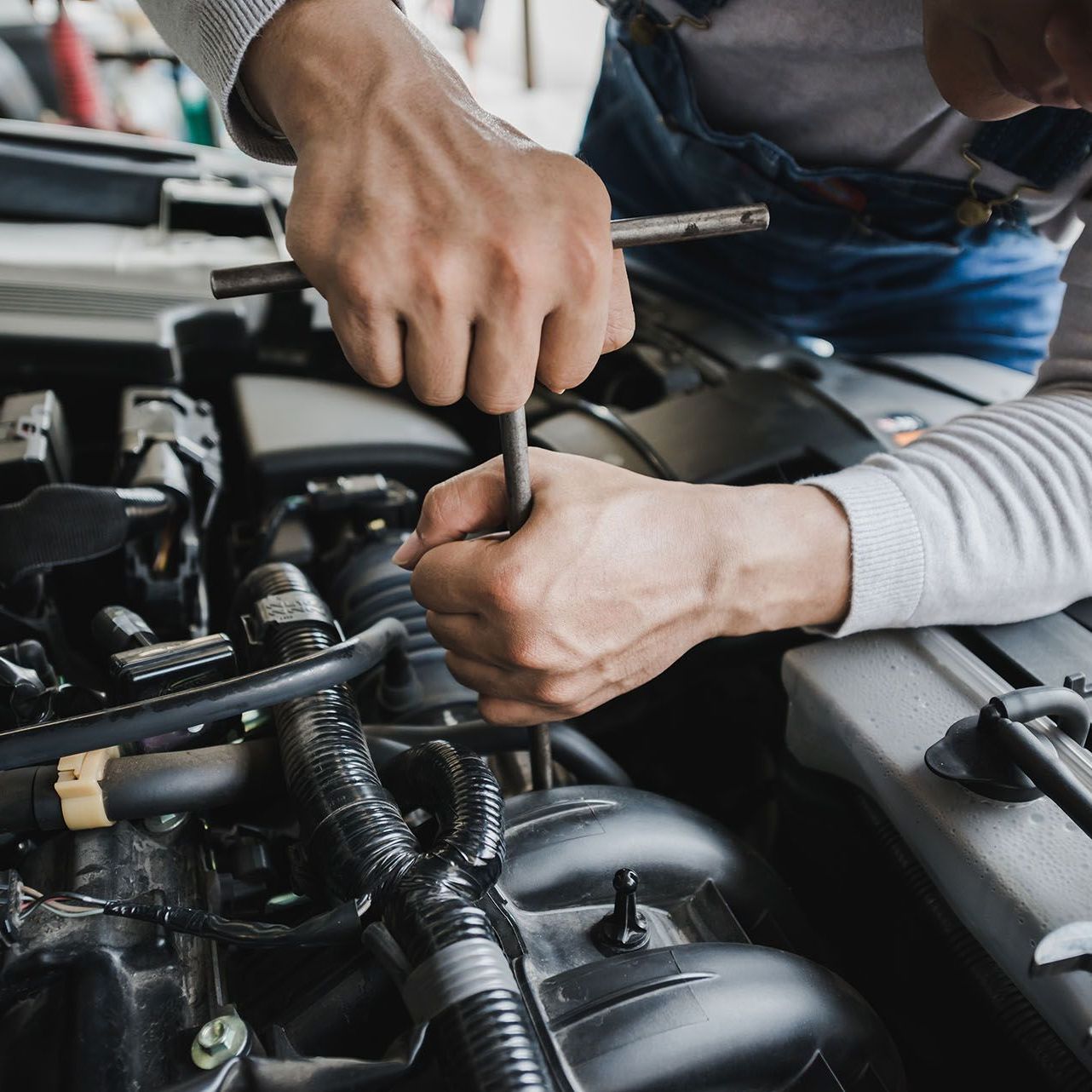 Autojen määräaikaishuollot - AJ Autopalvelut Oy