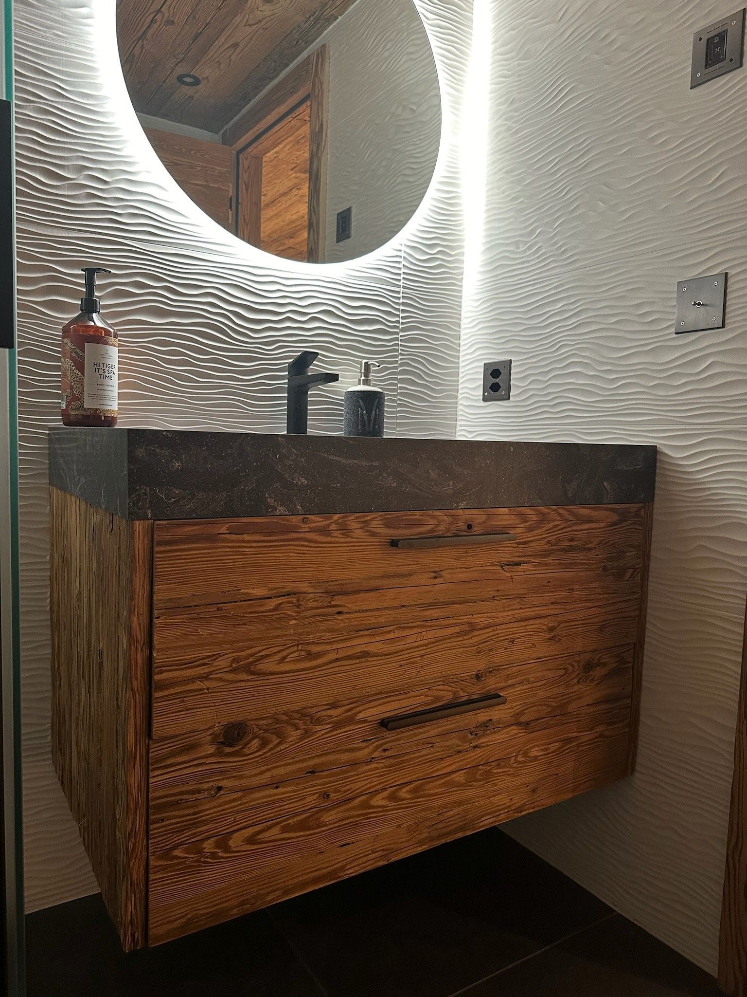 Meuble salle de bains - Menuiserie Oliveira