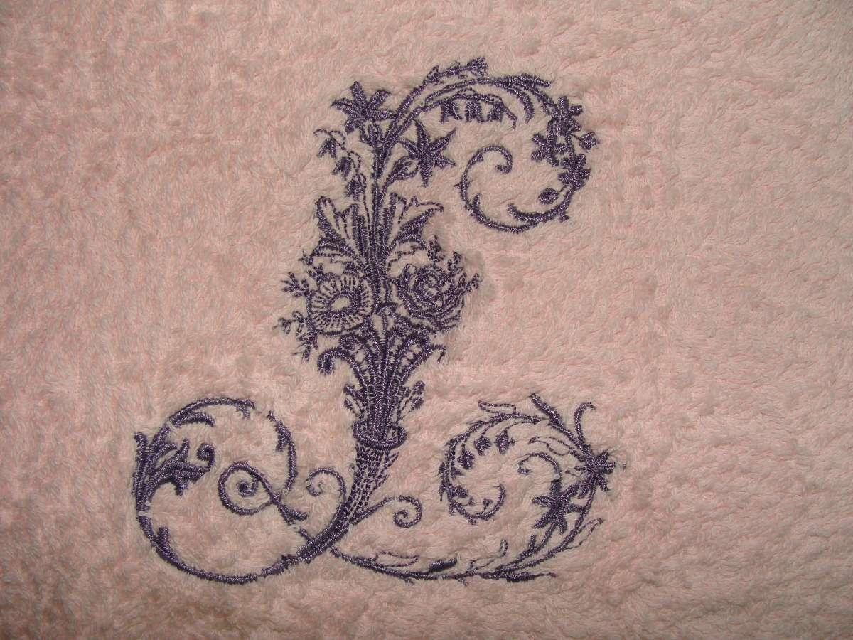 Broderie sur serviette