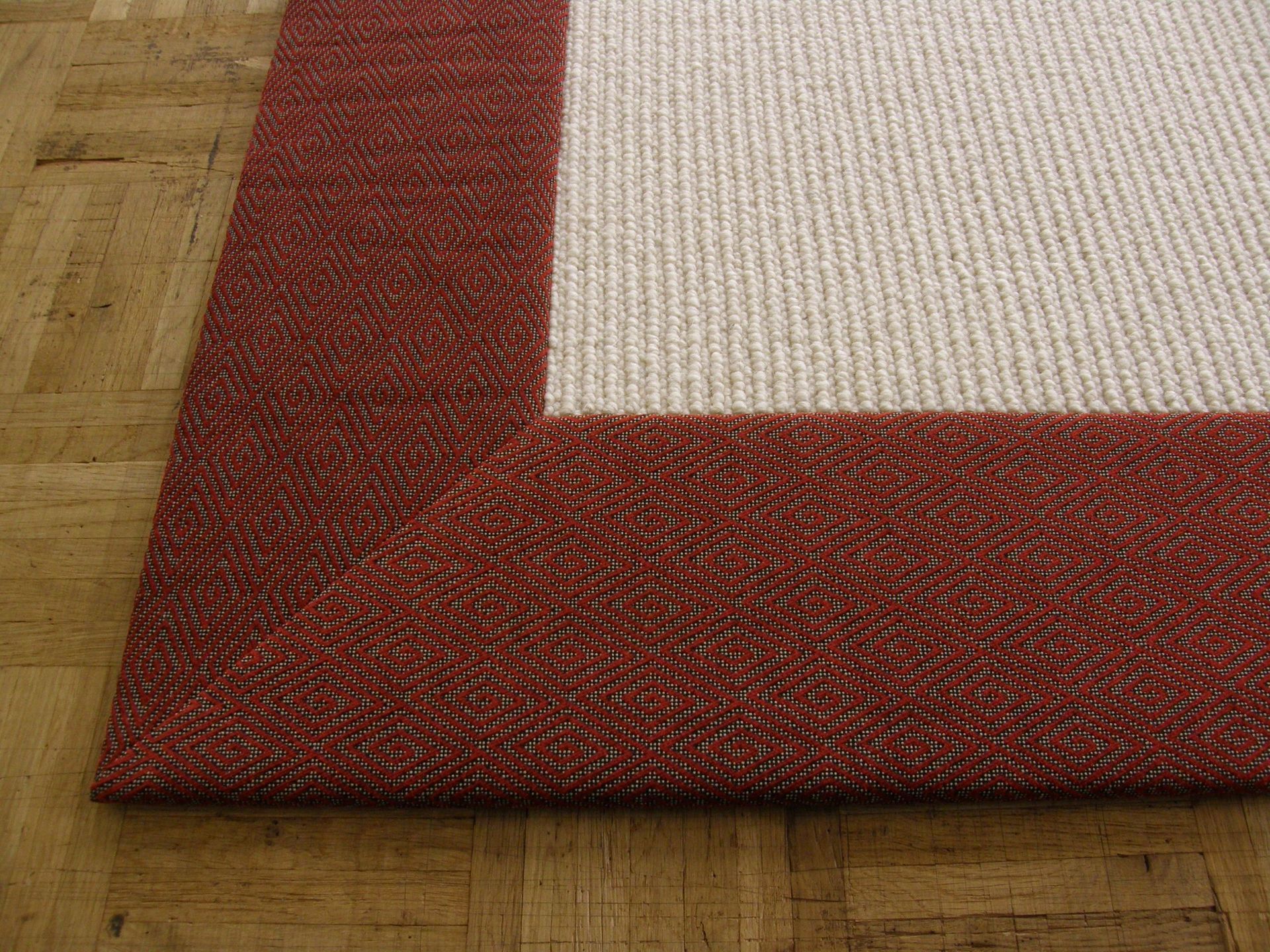 Einfassung verdeckte naht - Veratex AG