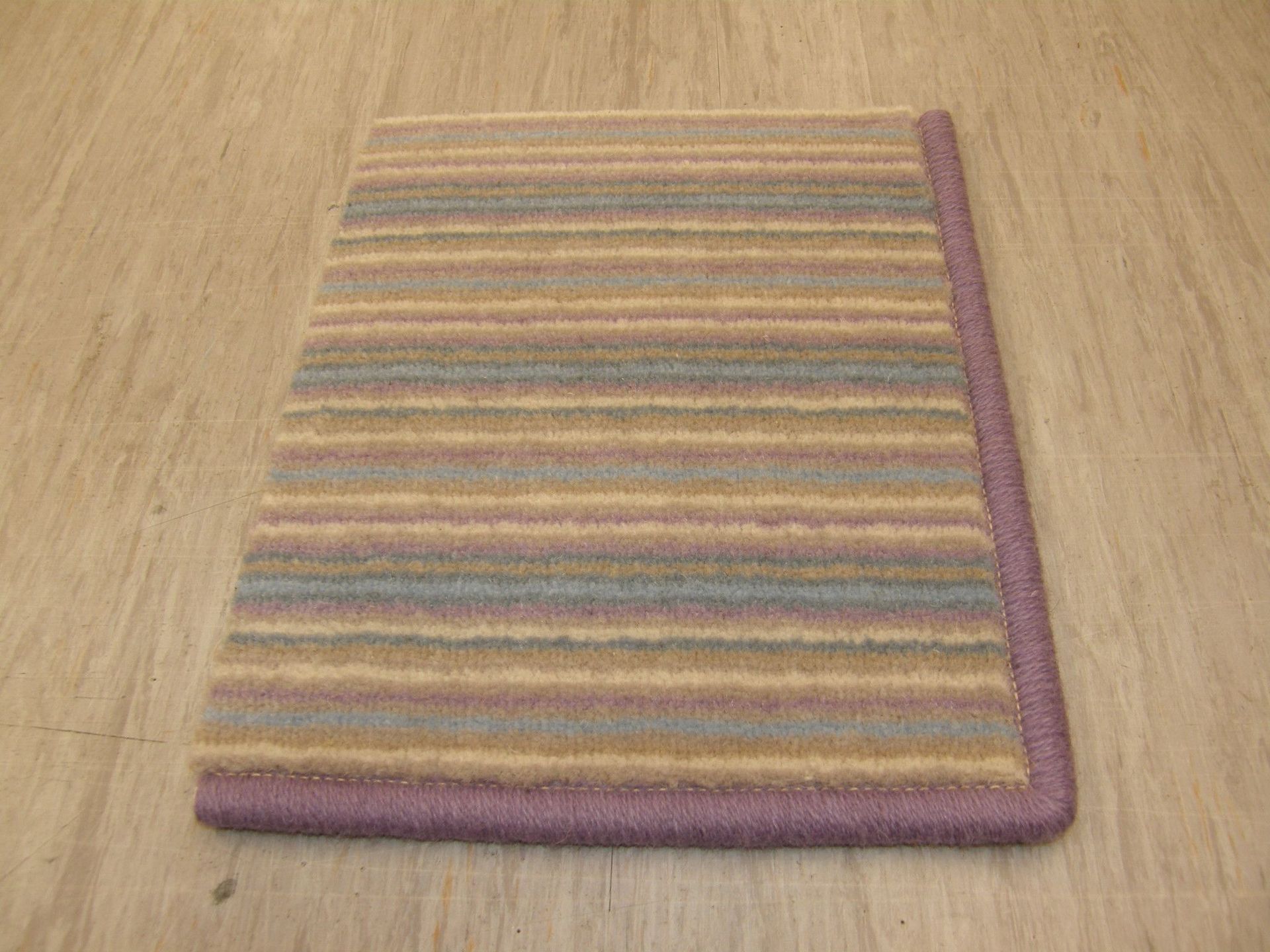 Gekurbelte Teppiche - Veratex AG