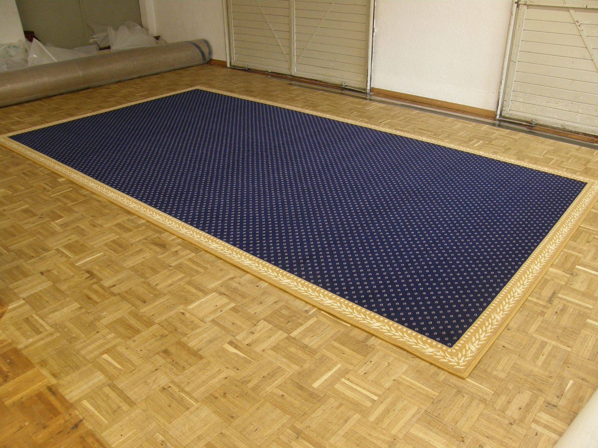 Teppichkonfektion mit Bordüre- Veratex AG