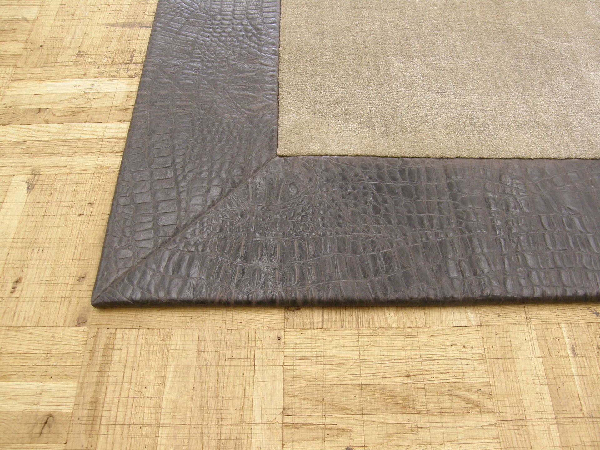 Einfassung verdeckte naht - Veratex AG