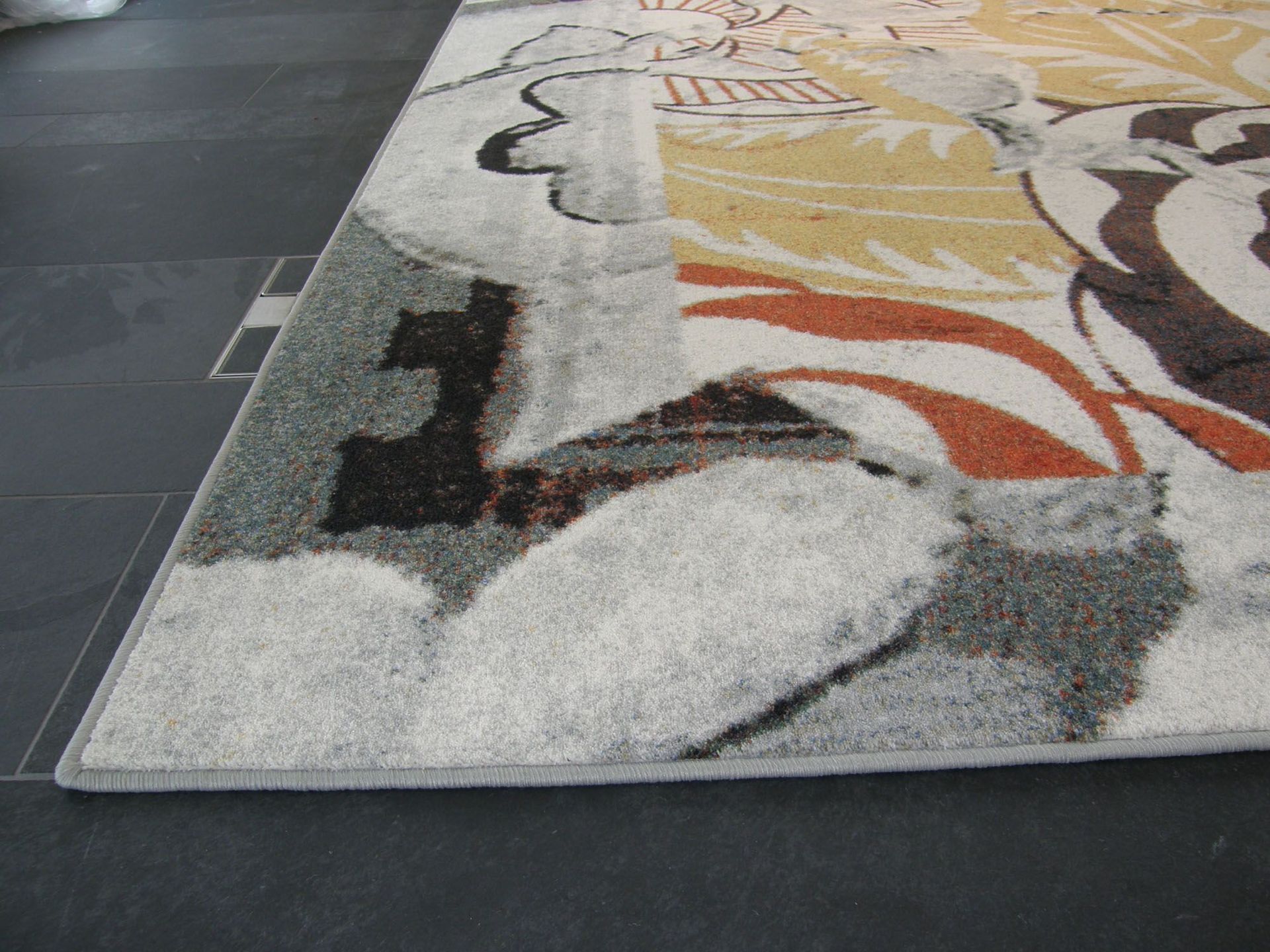 Gekurbelte Teppiche - Veratex AG