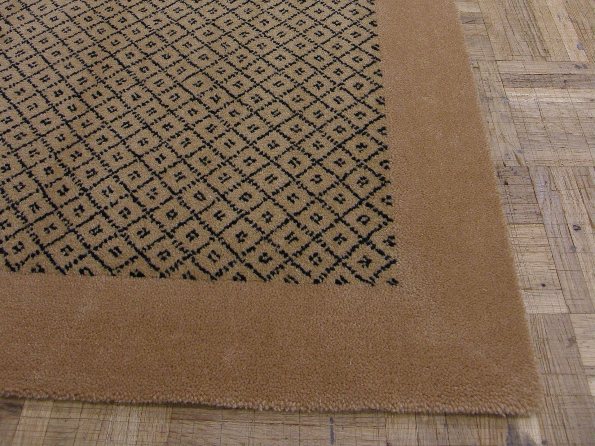 Teppichkonfektion mit Bordüre- Veratex AG