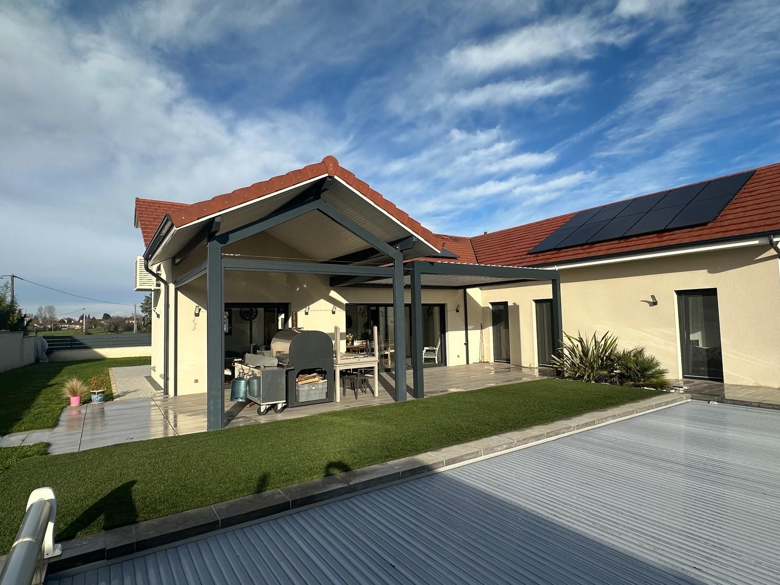 Pergola bioclimatique à Demptézieu