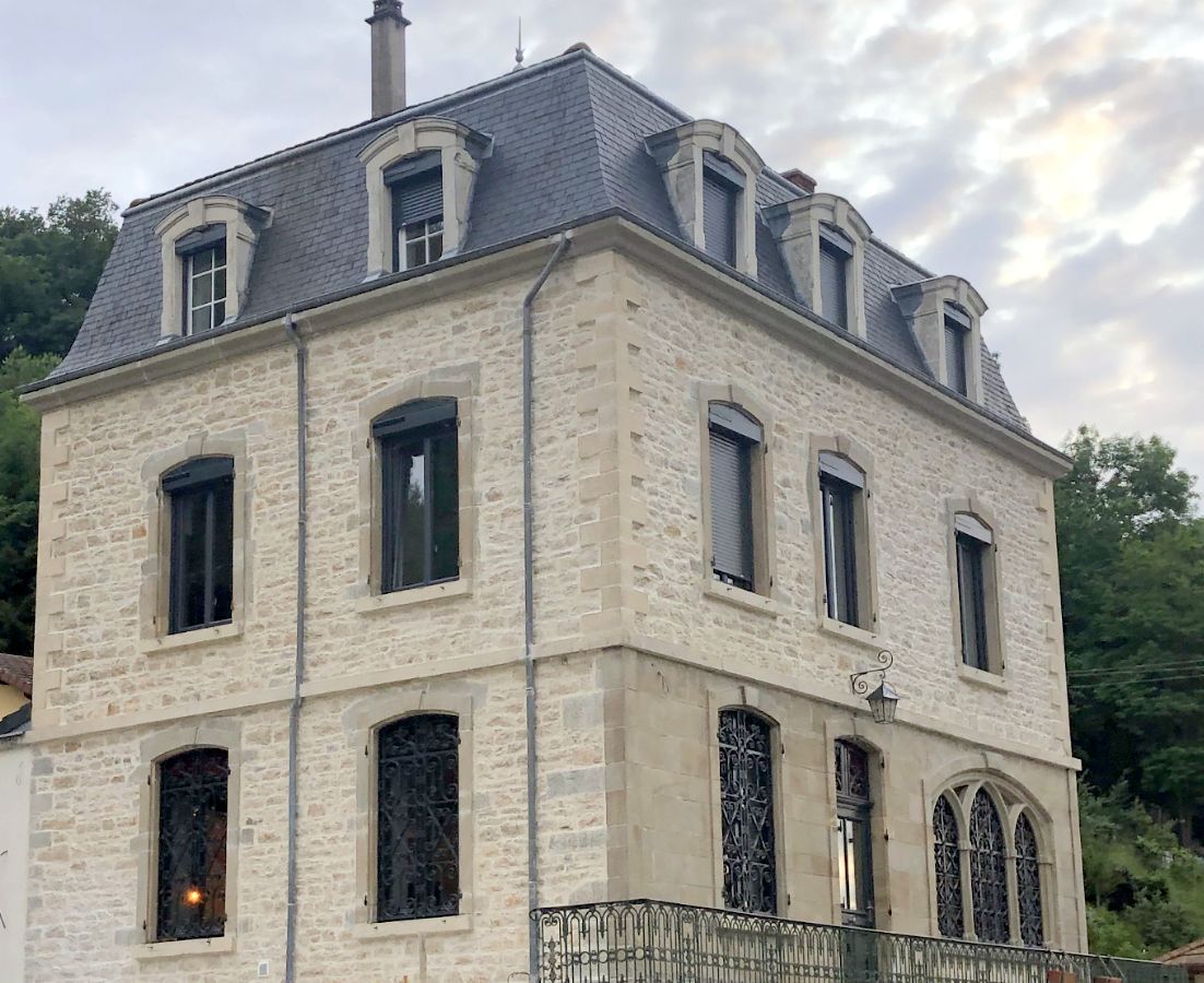 Rénovation des menuiseries extérieures à Maubec (38300)