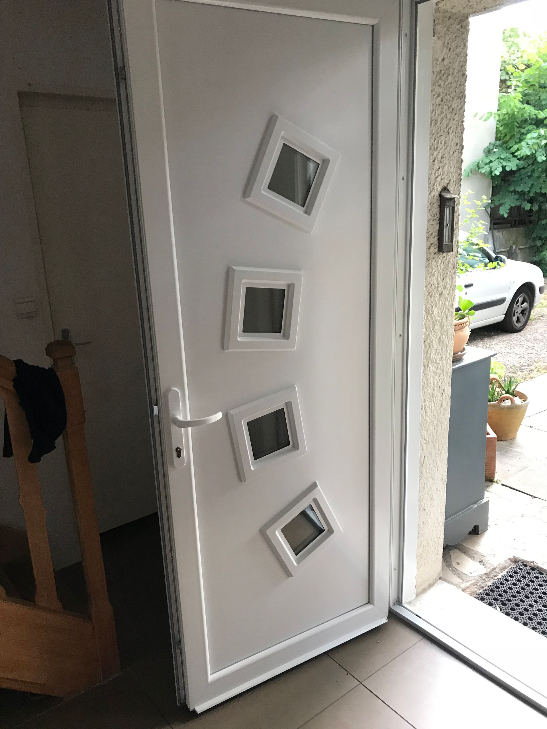 Porte d'entrée PVC