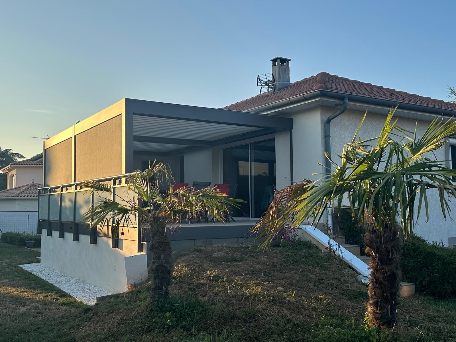 Double pergola bioclimatique