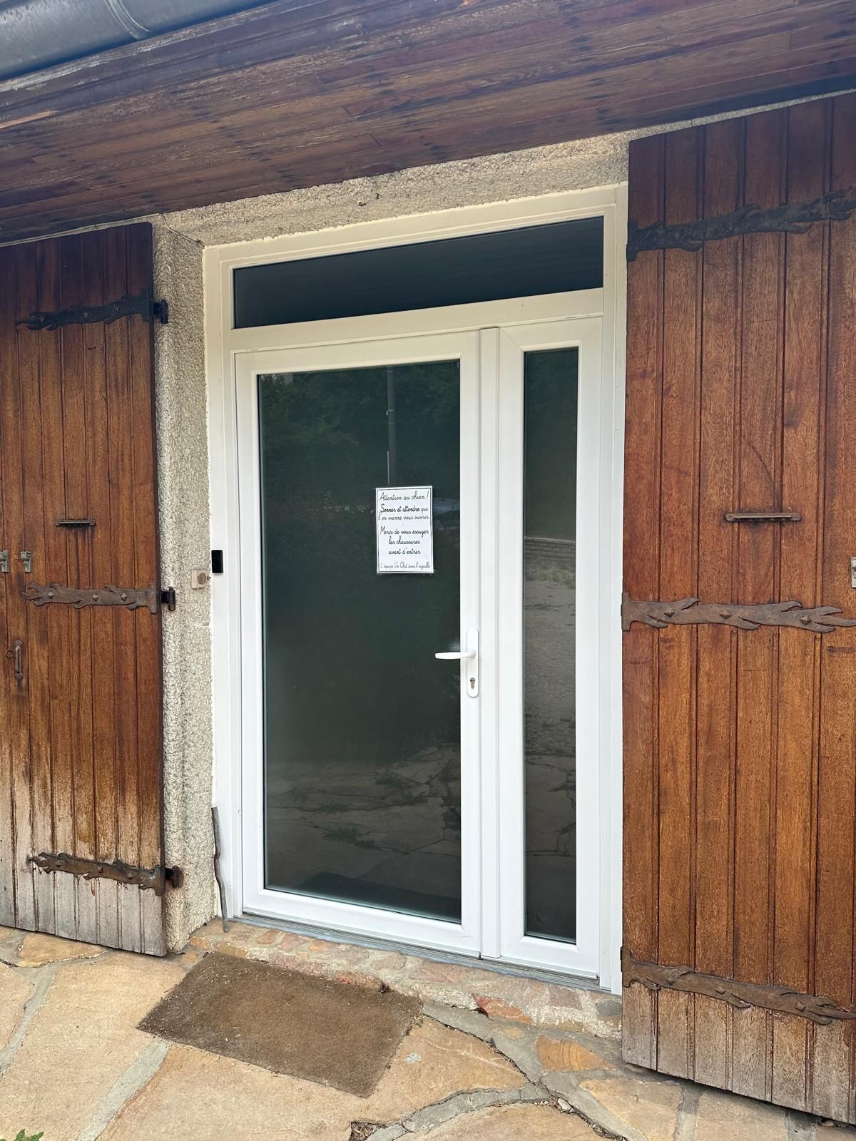 Pose de menuiseries à Bourgoin Jallieu 38300
