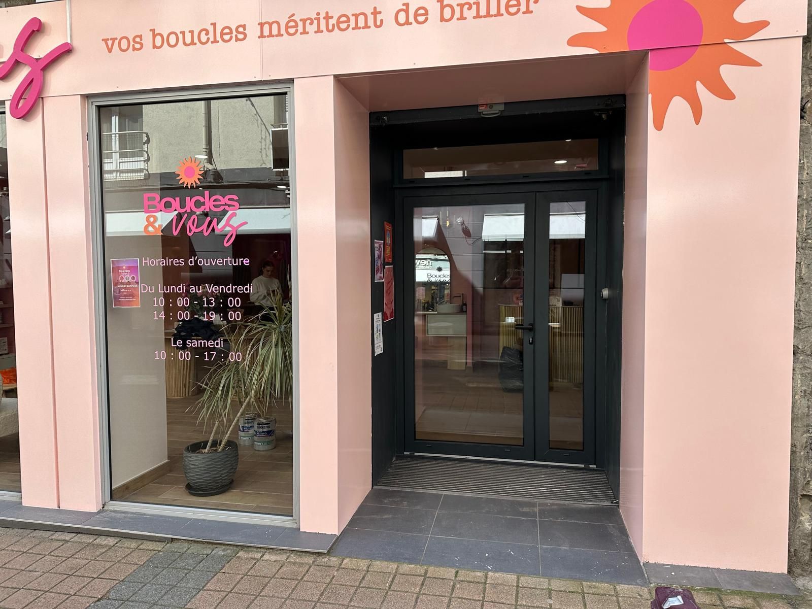 Porte de magasin à BOURGOIN JALLIEU 38300