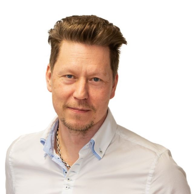  Mika Leinonen

