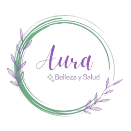 Logo circular morado y verde de “Aura Belleza y Salud” con hojas decorativas