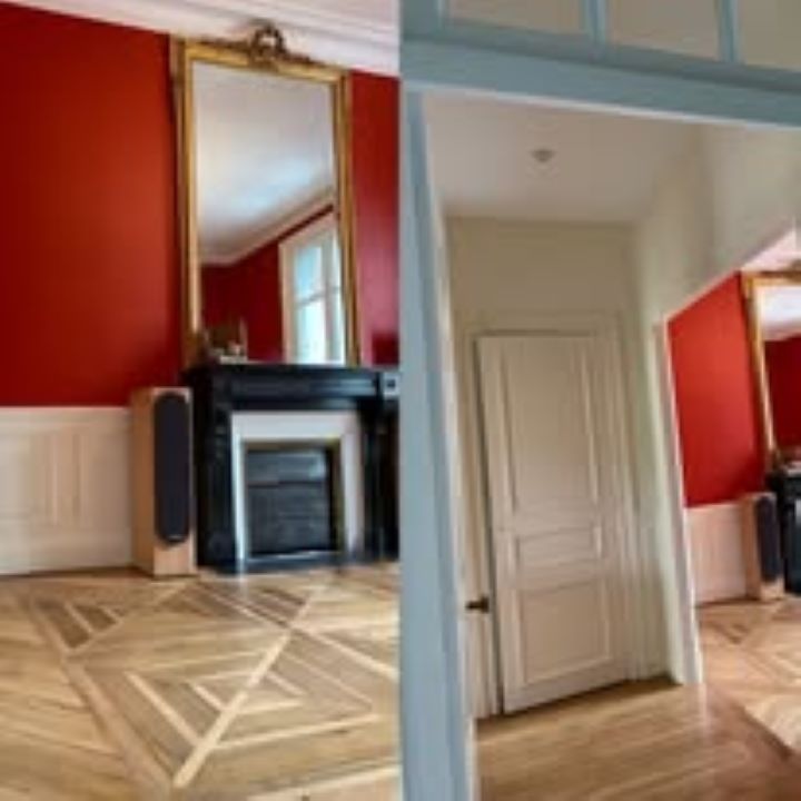 Montage photo de la rénovation d'un salon équipé d'une cheminée