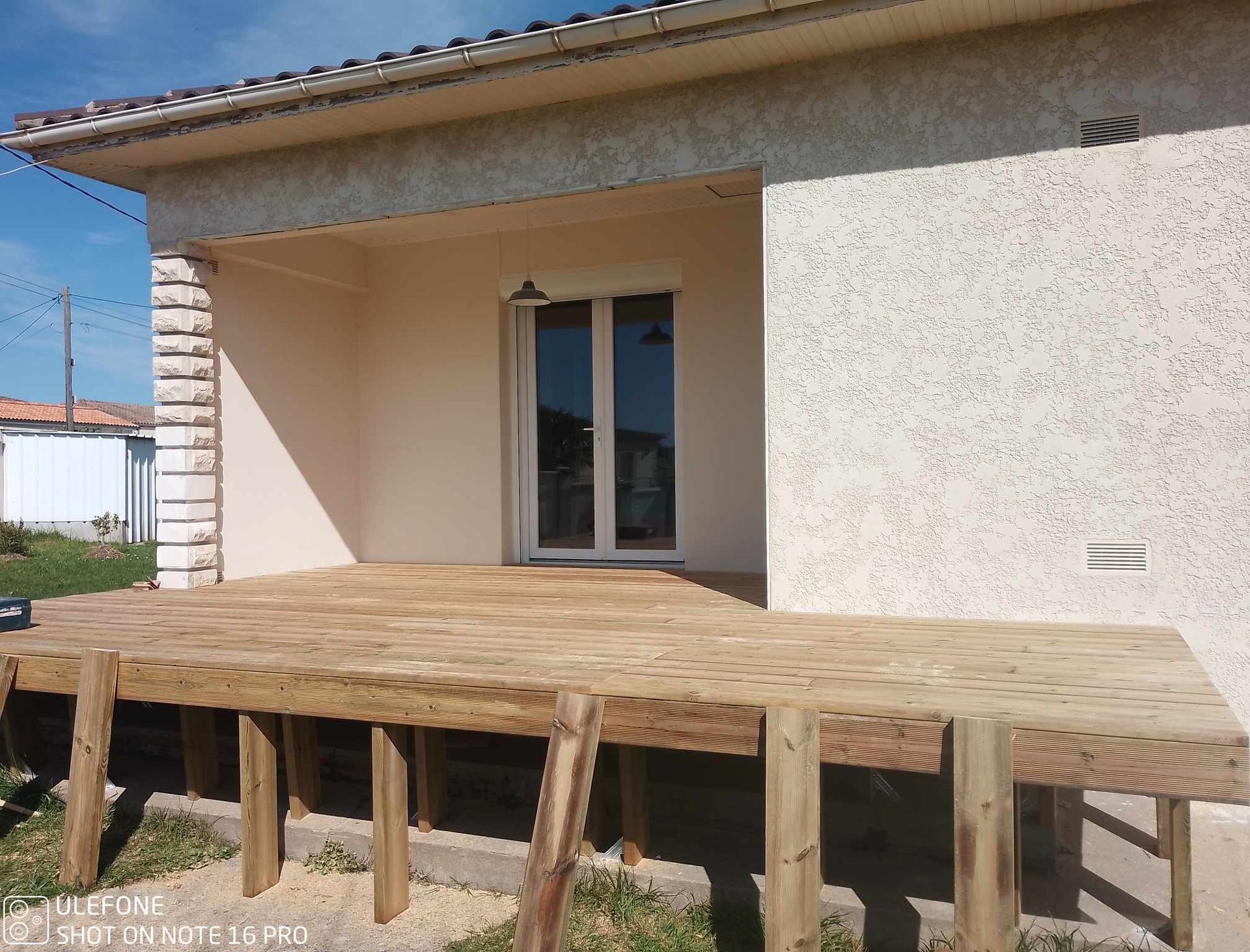 Terrasse surélevée