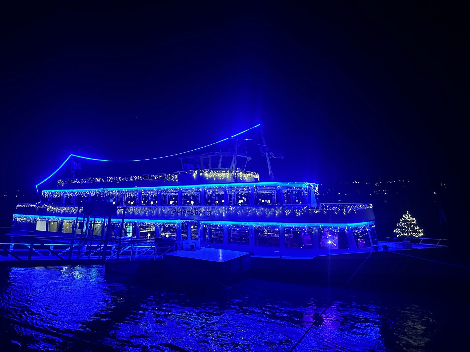 Personenschifffahrt Pilger-Hoitz