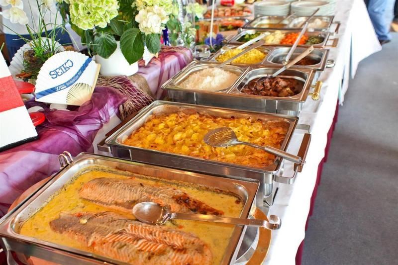 MS Petersberg Buffet