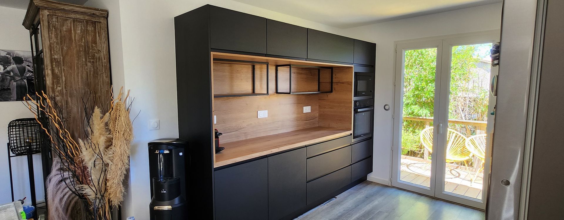 Cuisine noire mat anti-traces