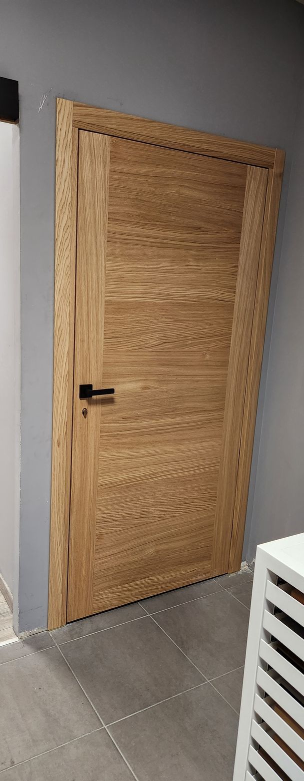 Porte en bois rénovée