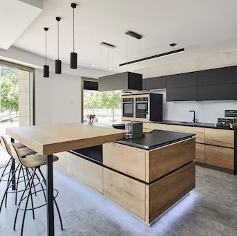 Cuisine en bois et en marbre