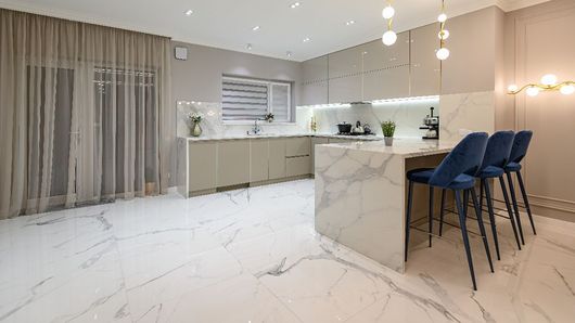 Revêtement de sol intérieur en marbre