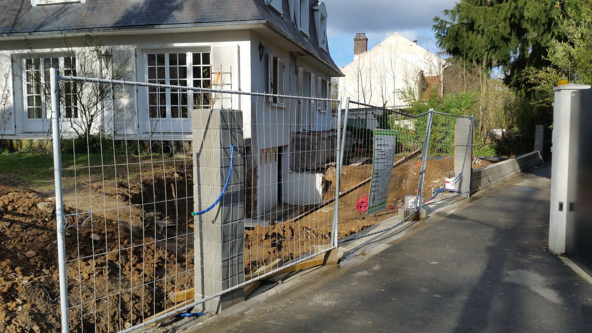 Réalisation de poteaux pour clôture 