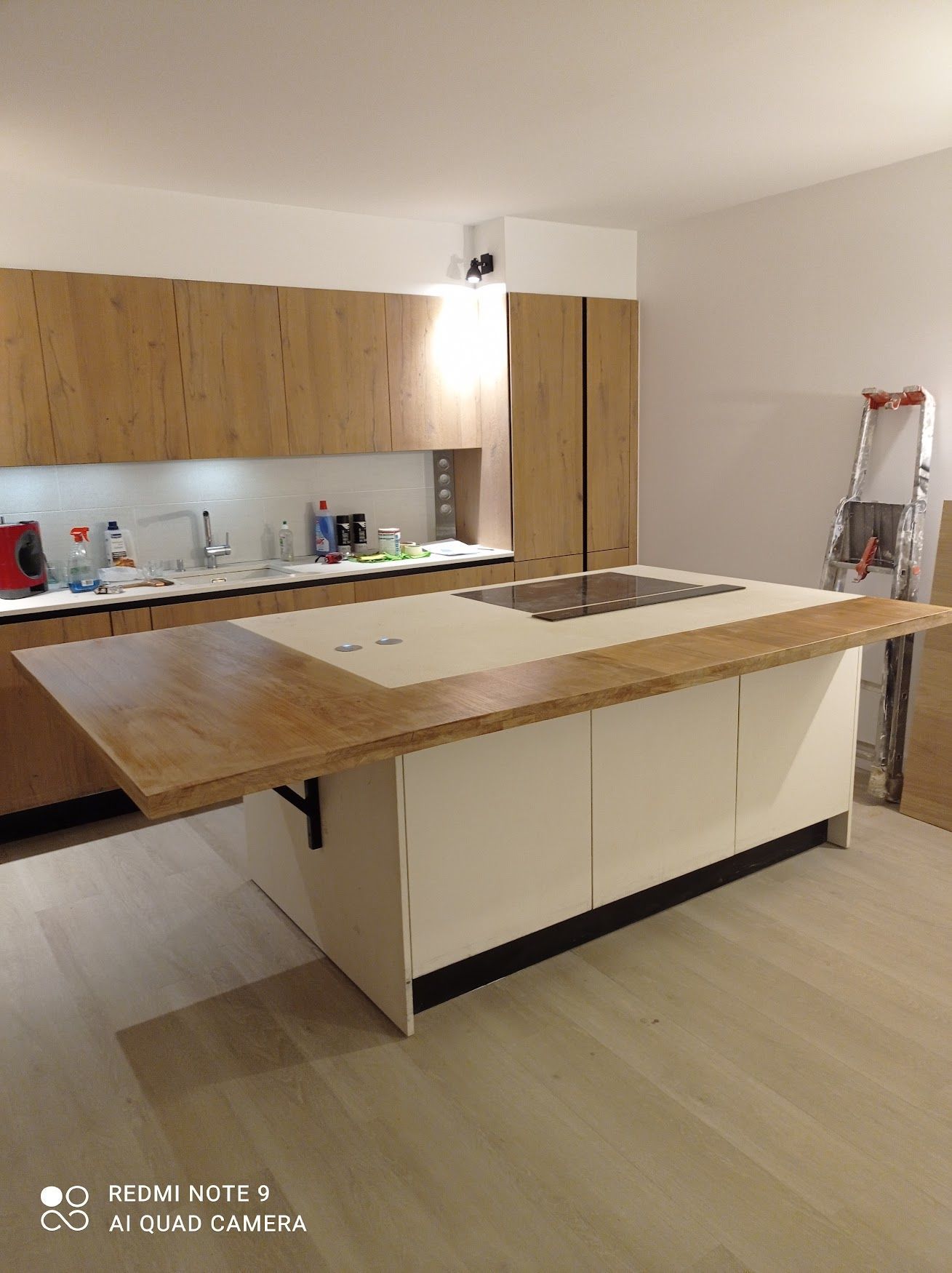 Cuisine avec îlot centrale