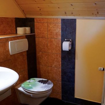 Badezimmer im Apartment von bei Pension Jagdschlössl