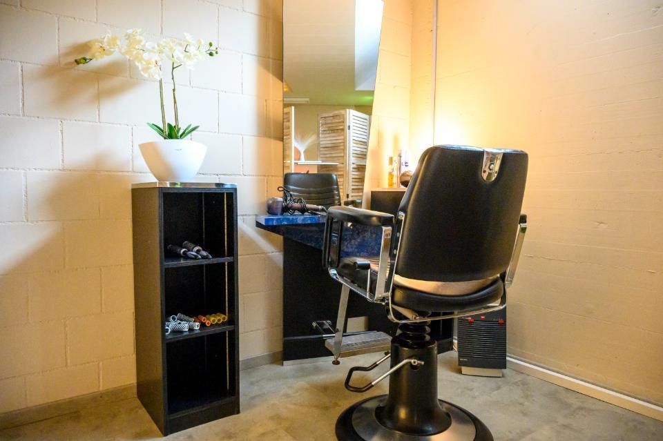 Haarsaloon in der Pflegewohngruppe Römerstein