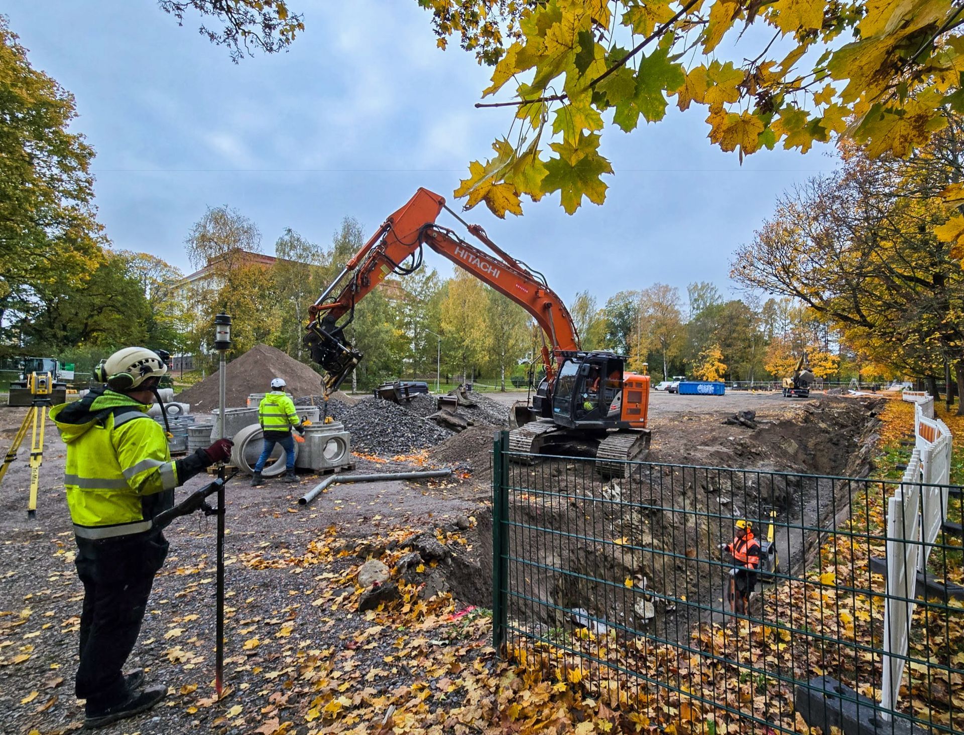Luo Alt-tekstitunnisteet hakukoneoptimointia ja saavutettavuutta varten. 