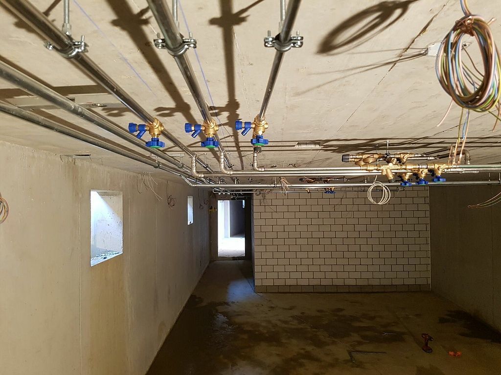 Sanitär Kellerverteilung - Rohner Haustechnik GmbH - Wohlen AG