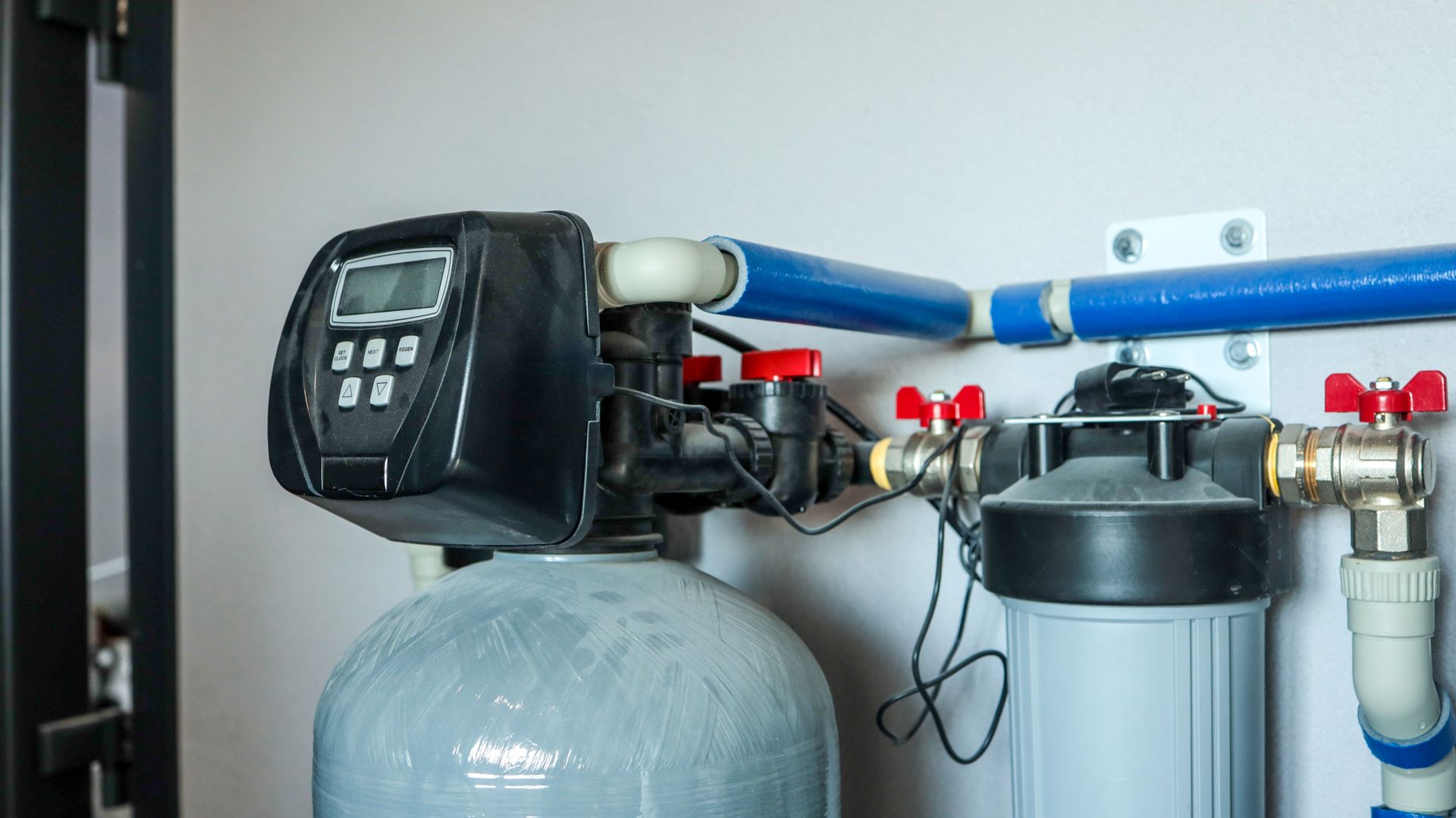 Système de filtration d'eau avec vanne de contrôle numérique