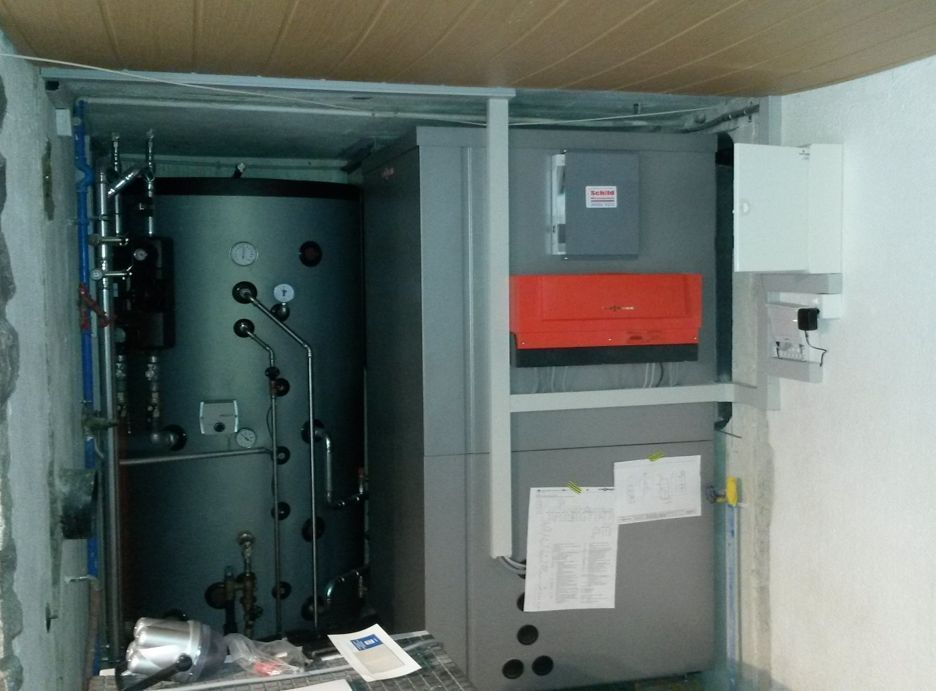 wärmepumpe - schild wärmetechnik - brienzwiler