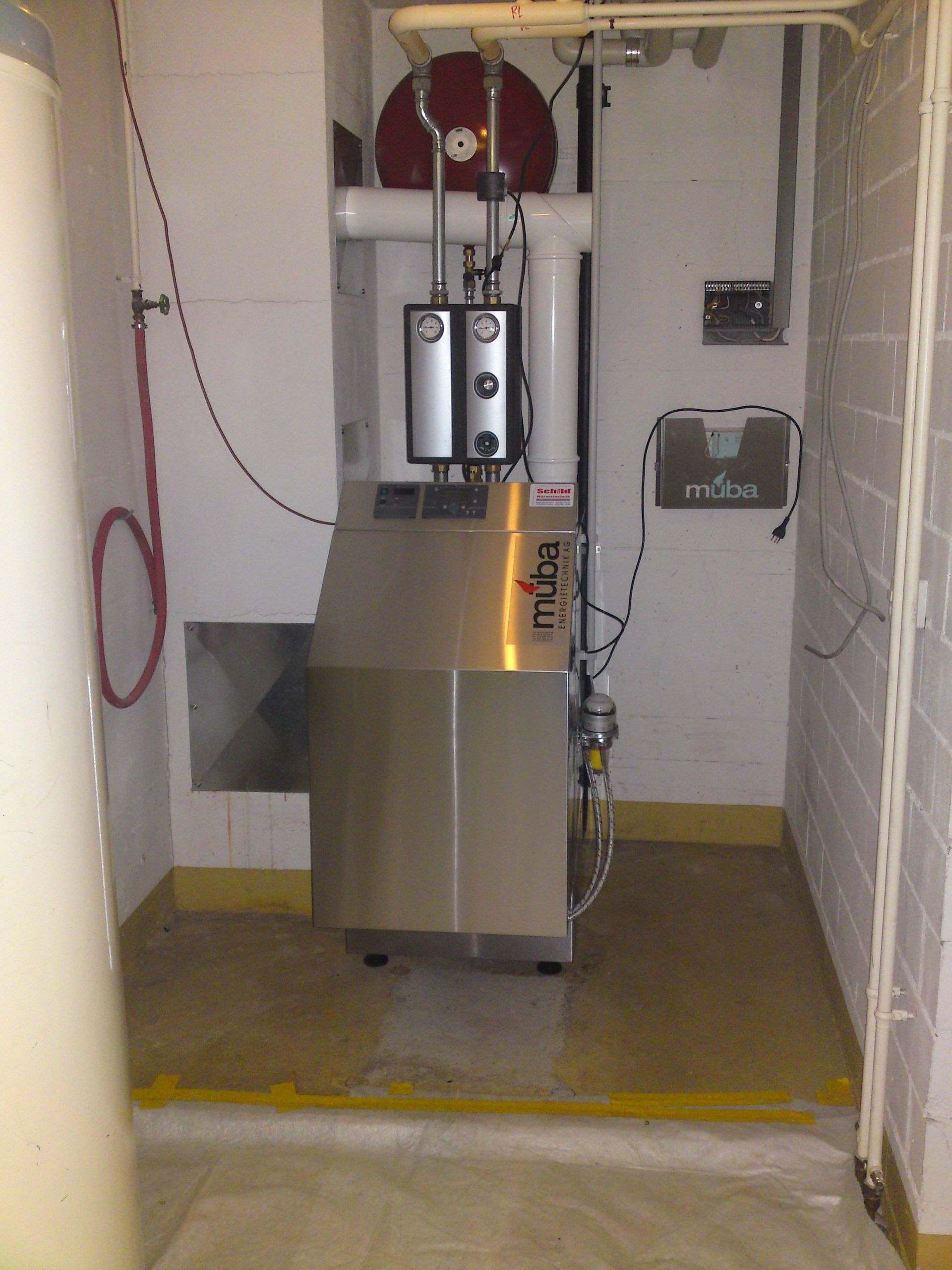 heizung sanitär - schild wärmetechnik - brienzwiler