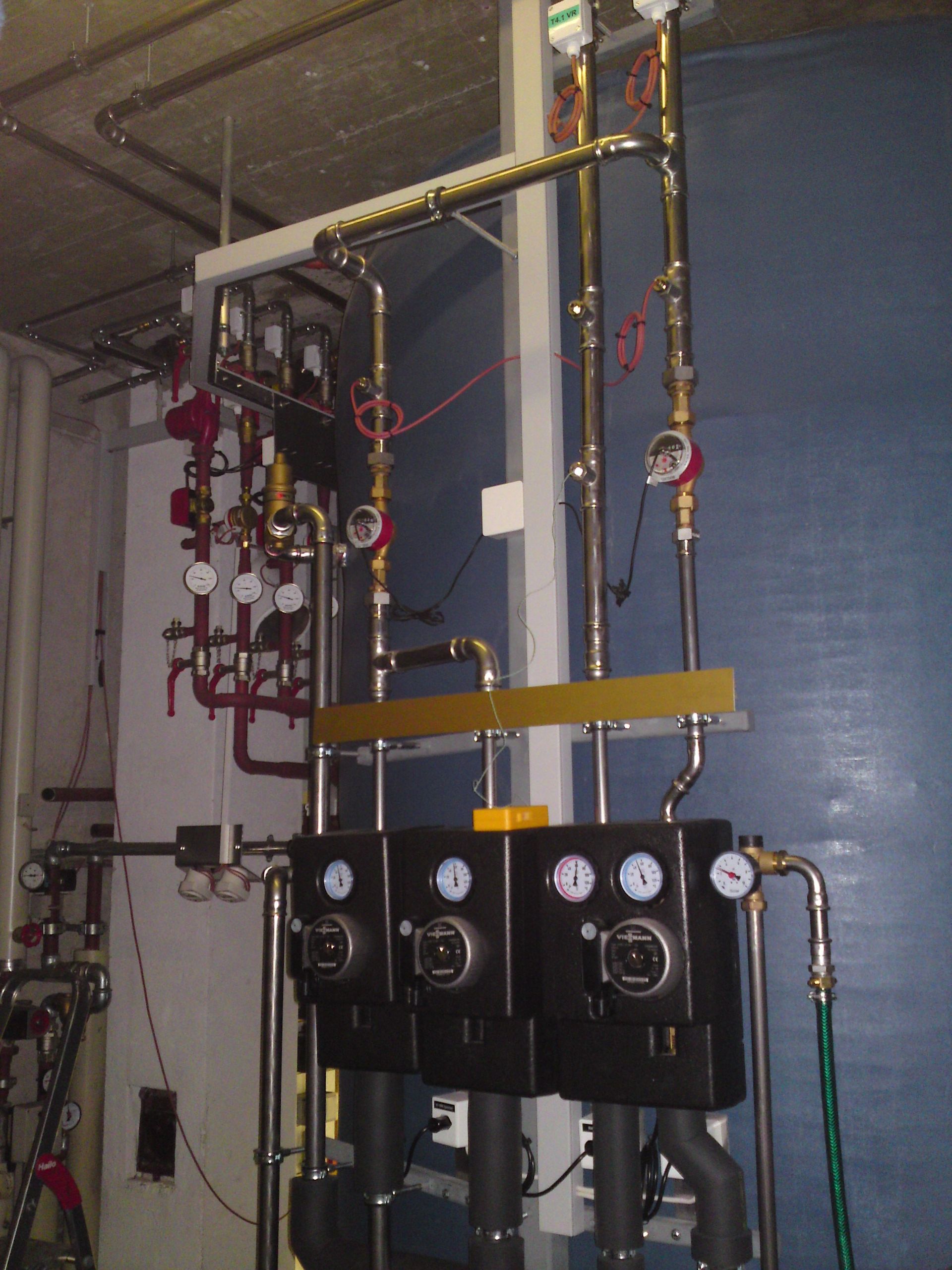 solartechnik - schild wärmetechnik - brienzwiler