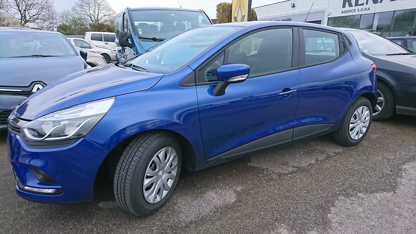 Voitures neuves et d'occasion