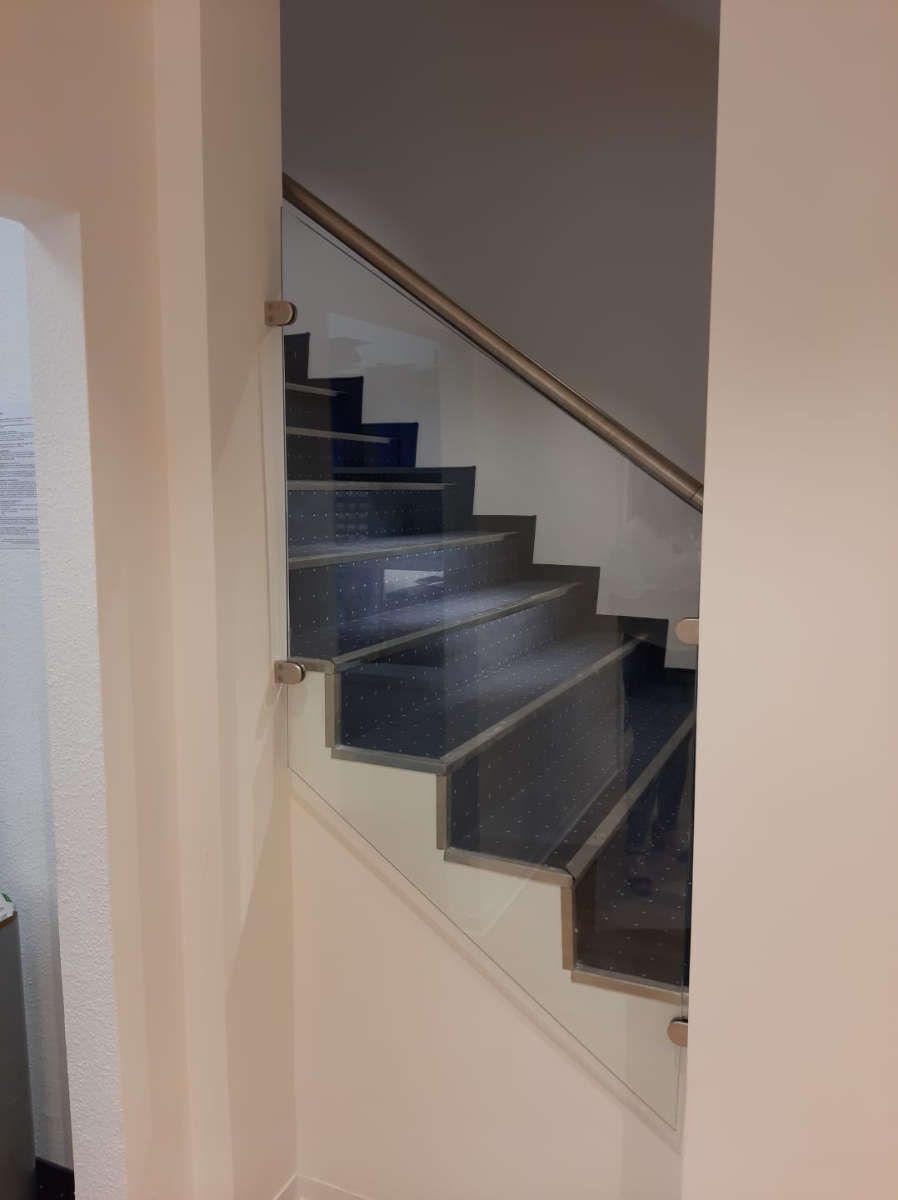 Treppenverglasung